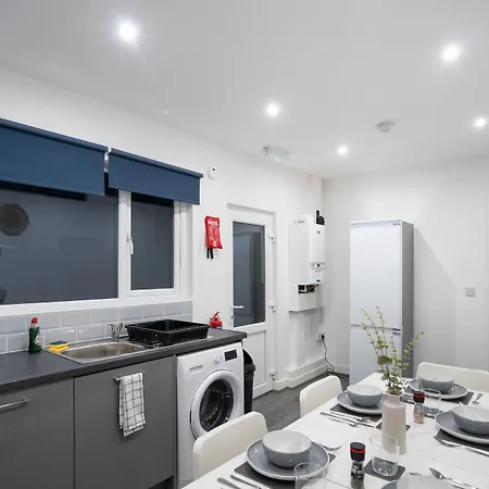 'isimi Luxurious 4 Bed 4 En-suite House Cumbria
