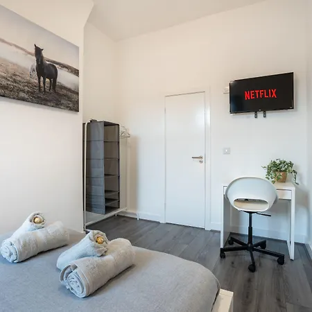 'isimi Luxurious 4 Bed 4 En-suite House Cumbria