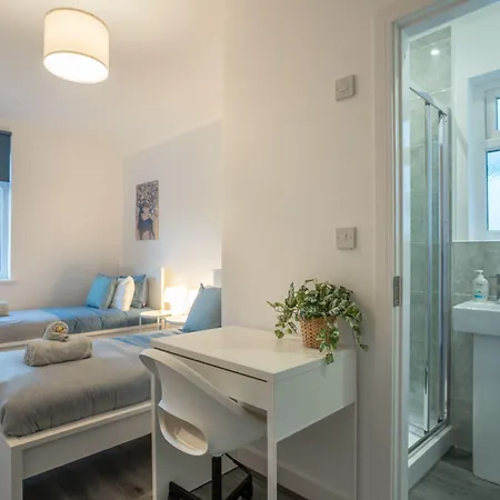'isimi Luxurious 4 Bed 4 En-suite House Cumbria מלון דירות *