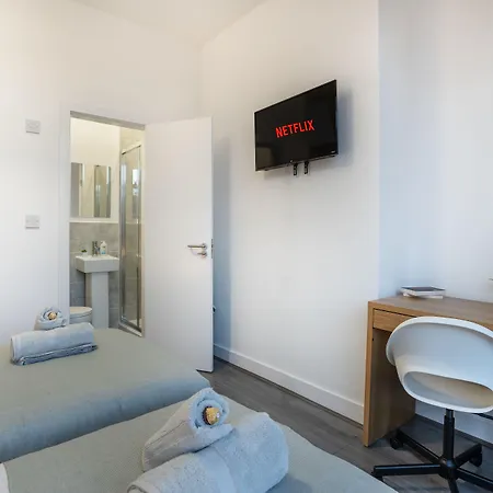 'isimi Luxurious 4 Bed 4 En-suite House Cumbria